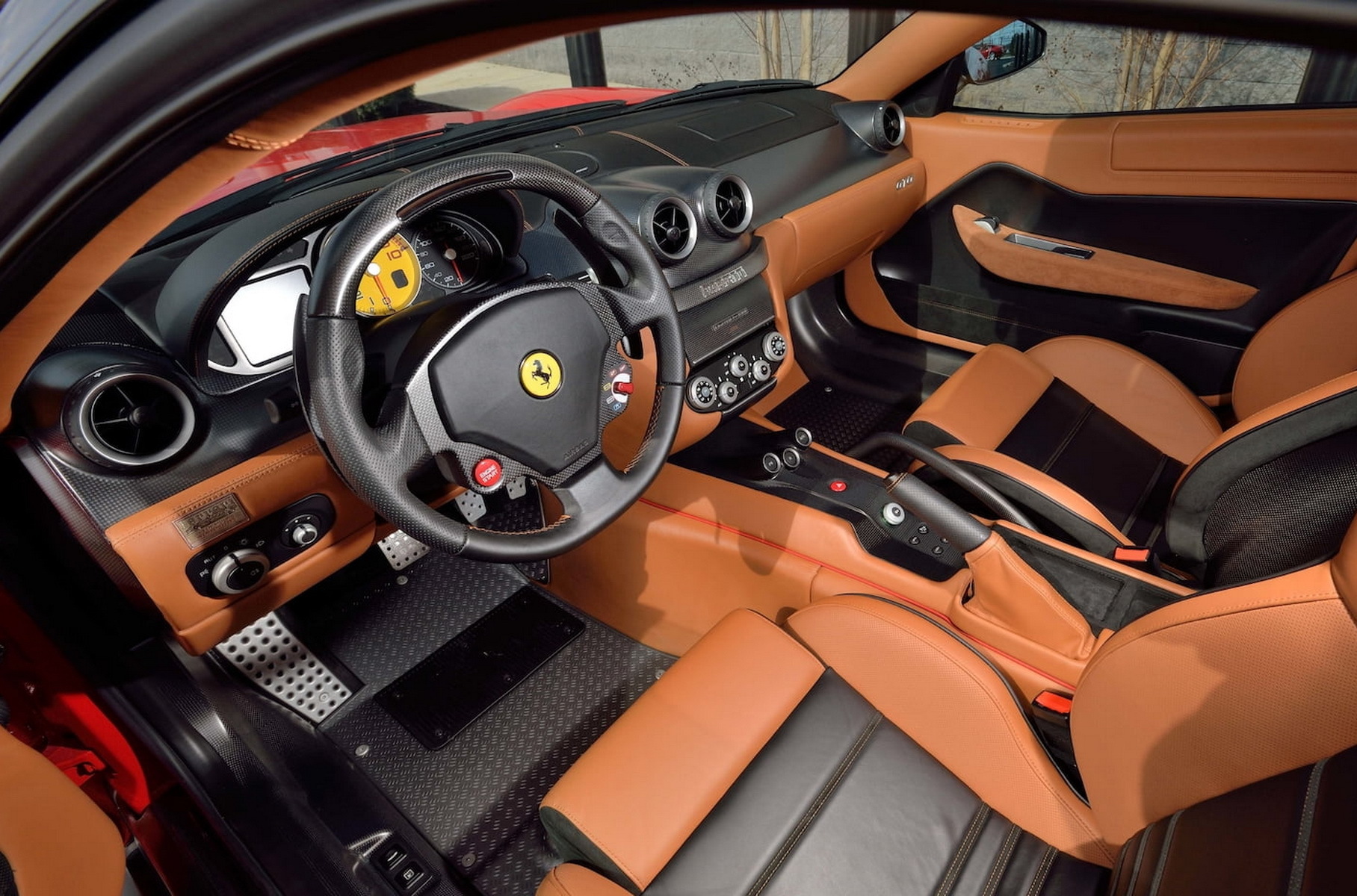 Феррари 599 GTO салон