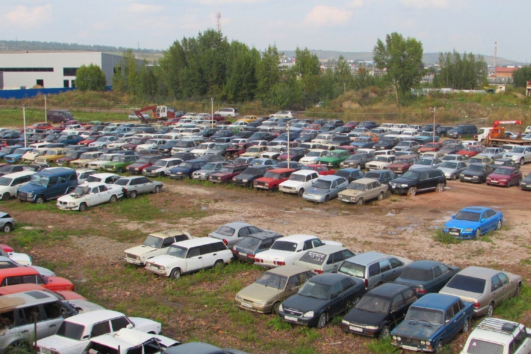 Кладбище автомобилей в России