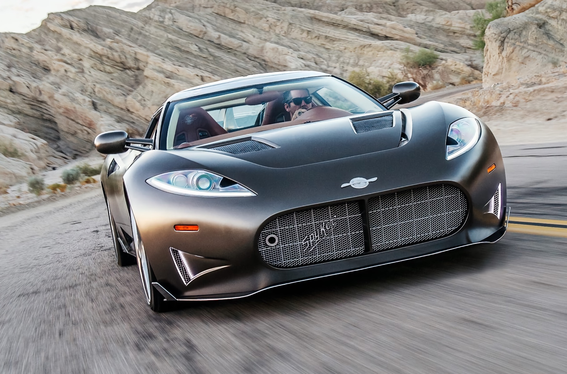 Spyker c8 салон