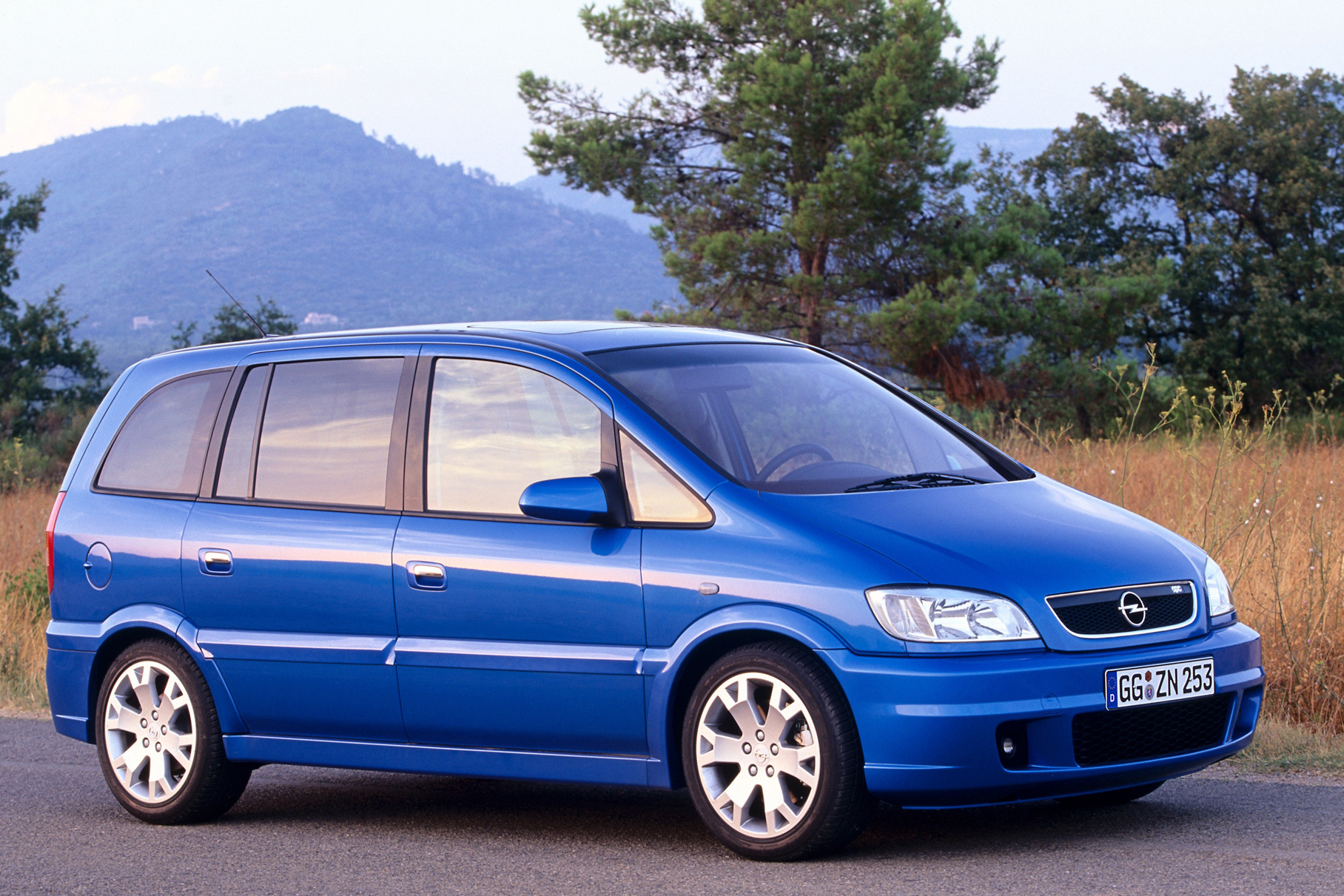 Фото Авто Опель Зафира – Telegraph