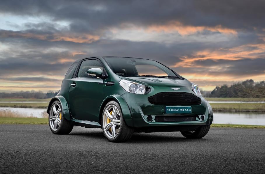Уникальный Aston Martin Cygnet с двигателем от Vantage выставили на продажу