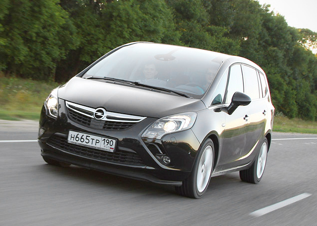 Opel Zafira Tourer Sport