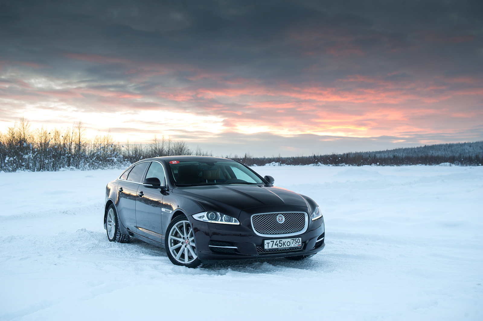 Тест-драйв обновленного Jaguar XF — Тест-драйв — Motor