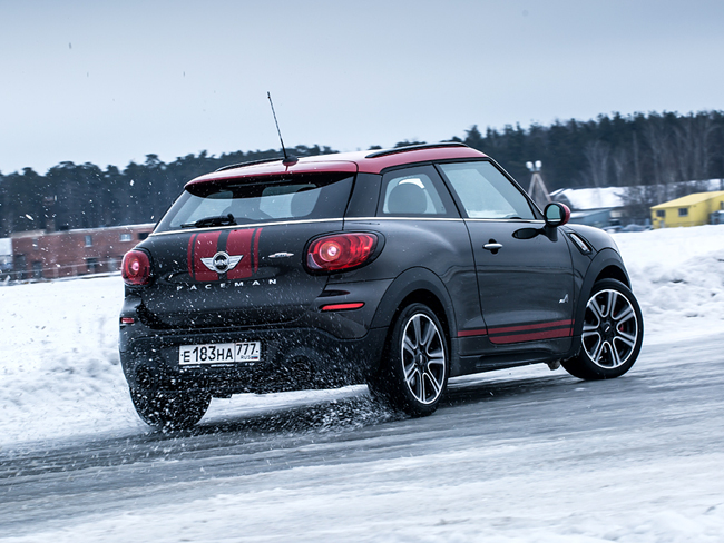 Лучшие полноприводные спорткары на льду гоночной трассы — Тест-драйв ...