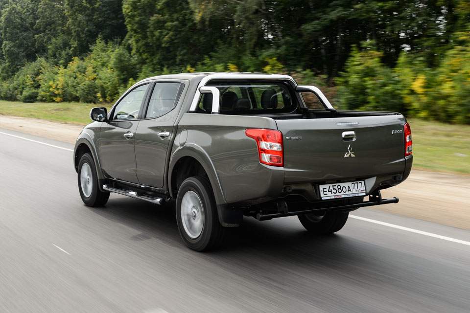 РЈС‚РѕРїРёР» Mitsubishi l200