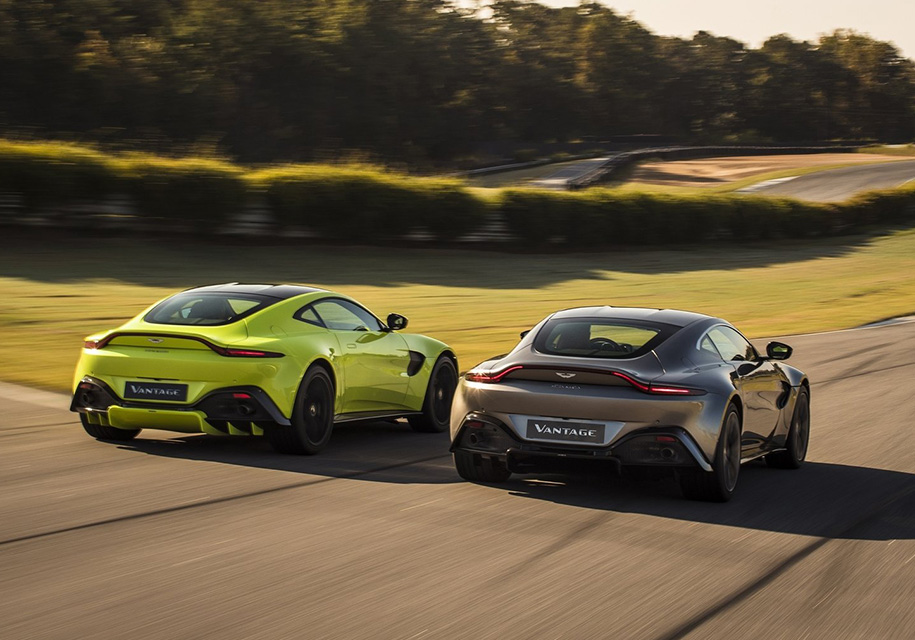 Расширению линейки – быть! Точно появится пуристическая версия с механикой, стоит ожидать и продолжения рода V12 Vantage. Но это вопрос не самого ближайшего будущего.