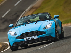 [Мы съездили в гости к Aston Martin, чтобы полетать на DB11. Да-да, именно полетать](https://motor.ru/testdrives/amtest.htm)