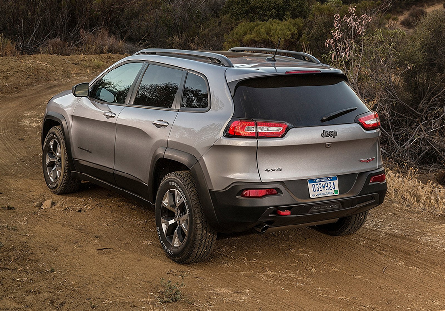 Дорестайлинговый Jeep Cherokee 