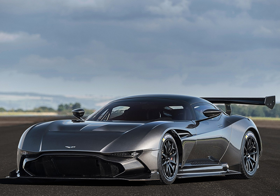 Трековый Aston Martin Vulcan