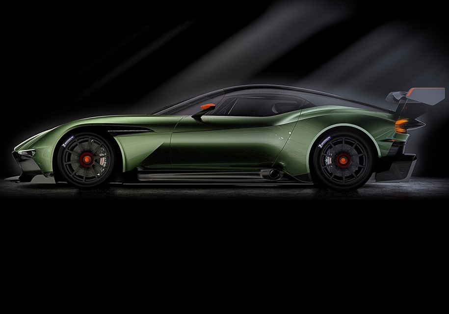 Трековый Aston Martin Vulcan