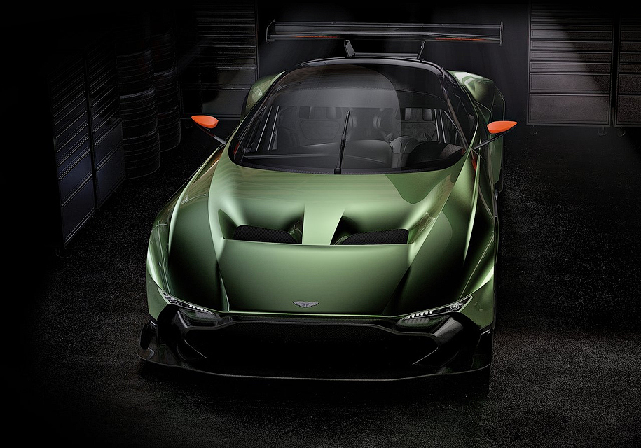 Трековый Aston Martin Vulcan