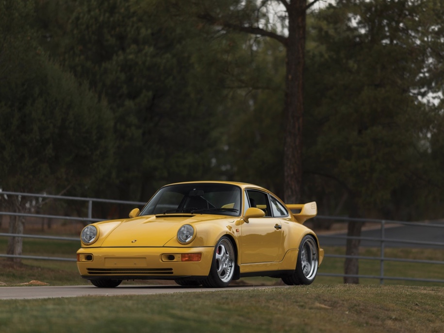 Porsche 911 Carrera RS 3.8