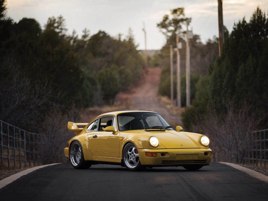 Porsche 911 Carrera RS 3.8