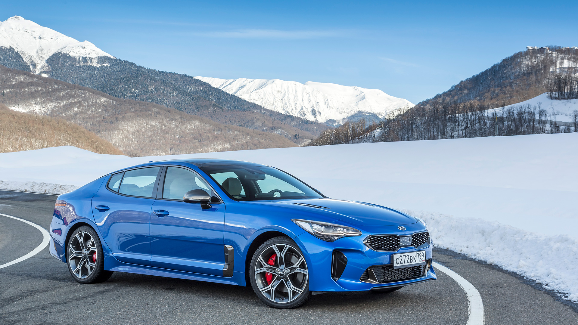 Тест Kia Stinger – машины, которая понравится всем, кроме отчаянных  петролхэдов — Тест-драйв — Motor