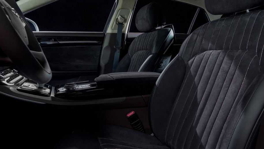 Genesis G90 Refined Understatement