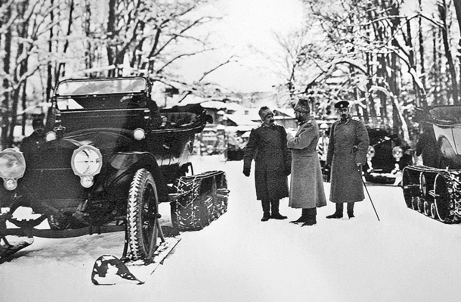 Кегресс показывает Packard императору