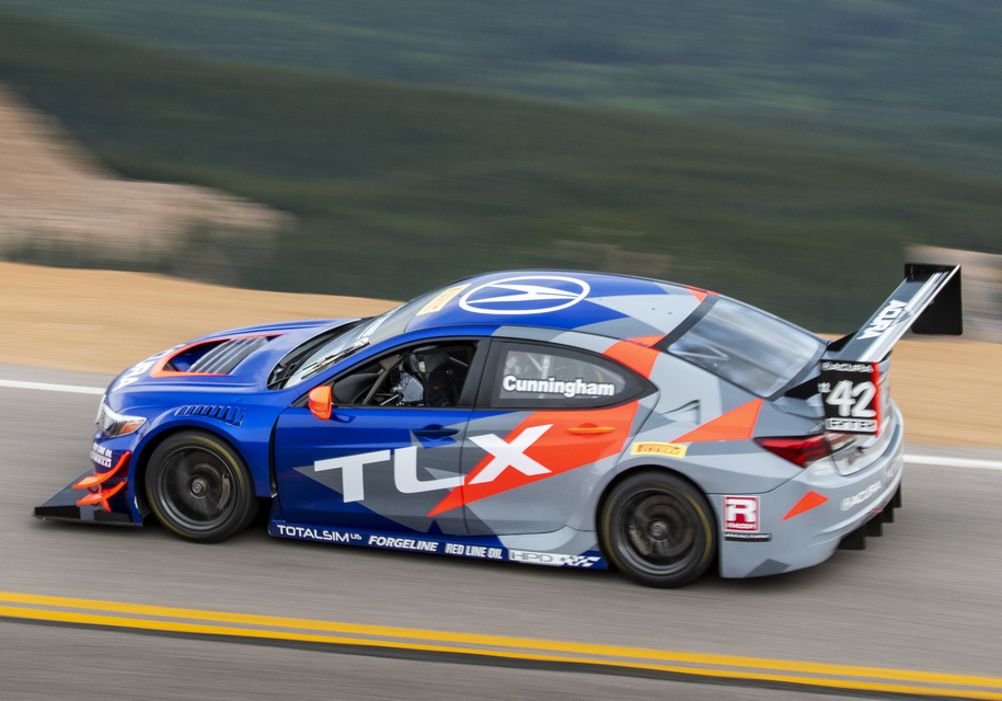 Acura TLX GT Питера Каннингема
