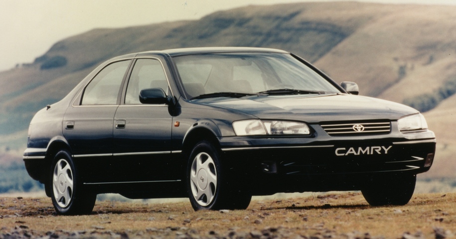 Camry прошлых поколений, продававшиеся в Европе: кузов XV20 (1997-2002)