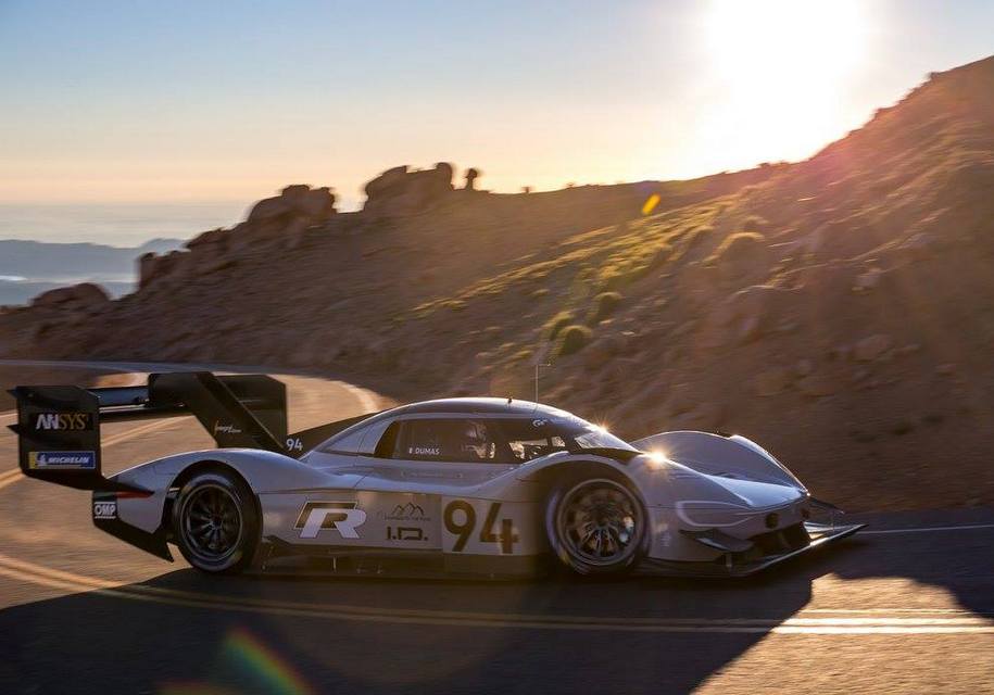 Прототип Volkswagen I.D. R Pikes Peak Ромена Дюма