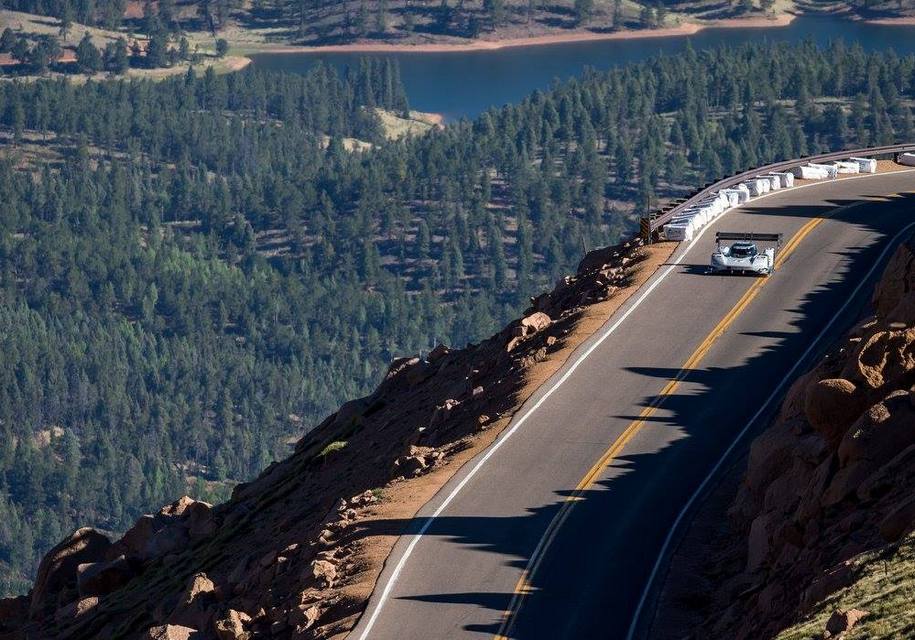 Прототип Volkswagen I.D. R Pikes Peak Ромена Дюма