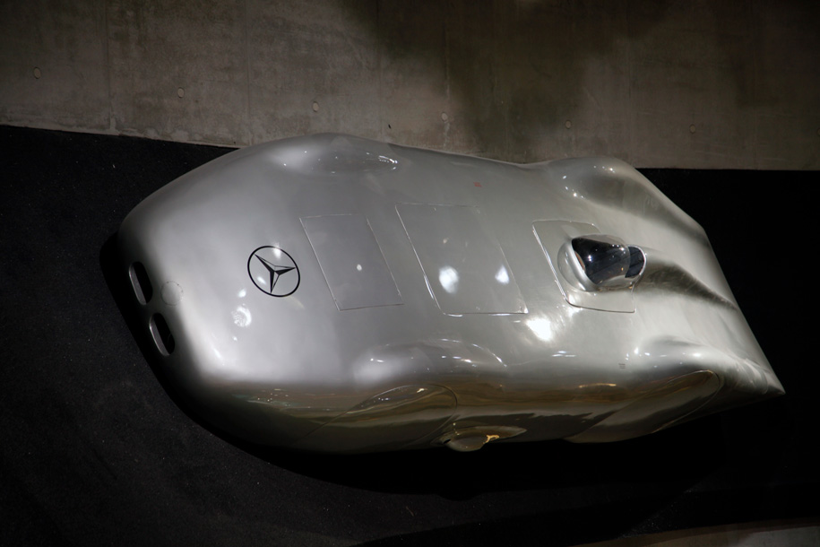 Mercedes W125 Rekordwagen в музее Mercedes-Benz в Штутгарте