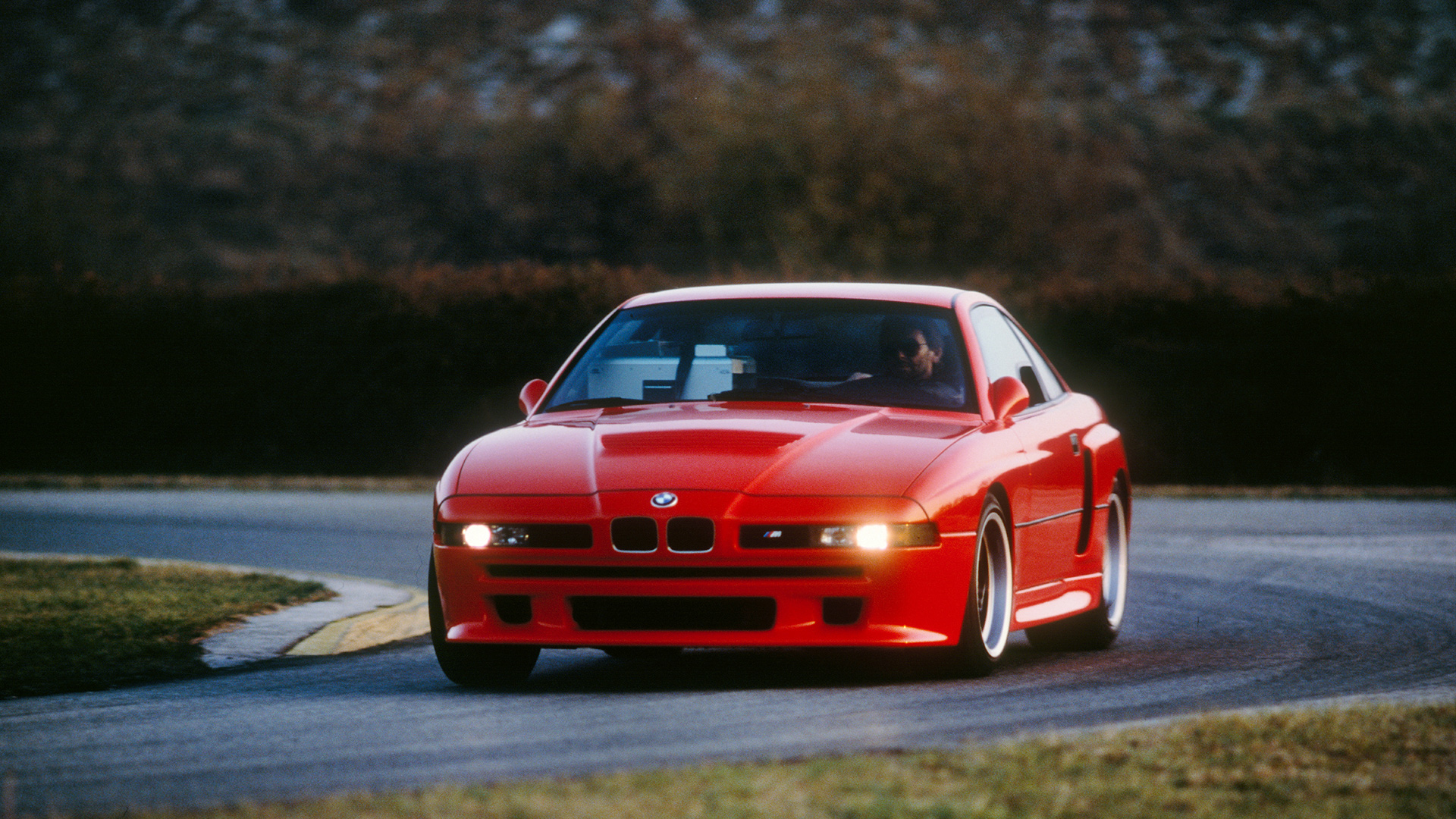 BMW m8 1990