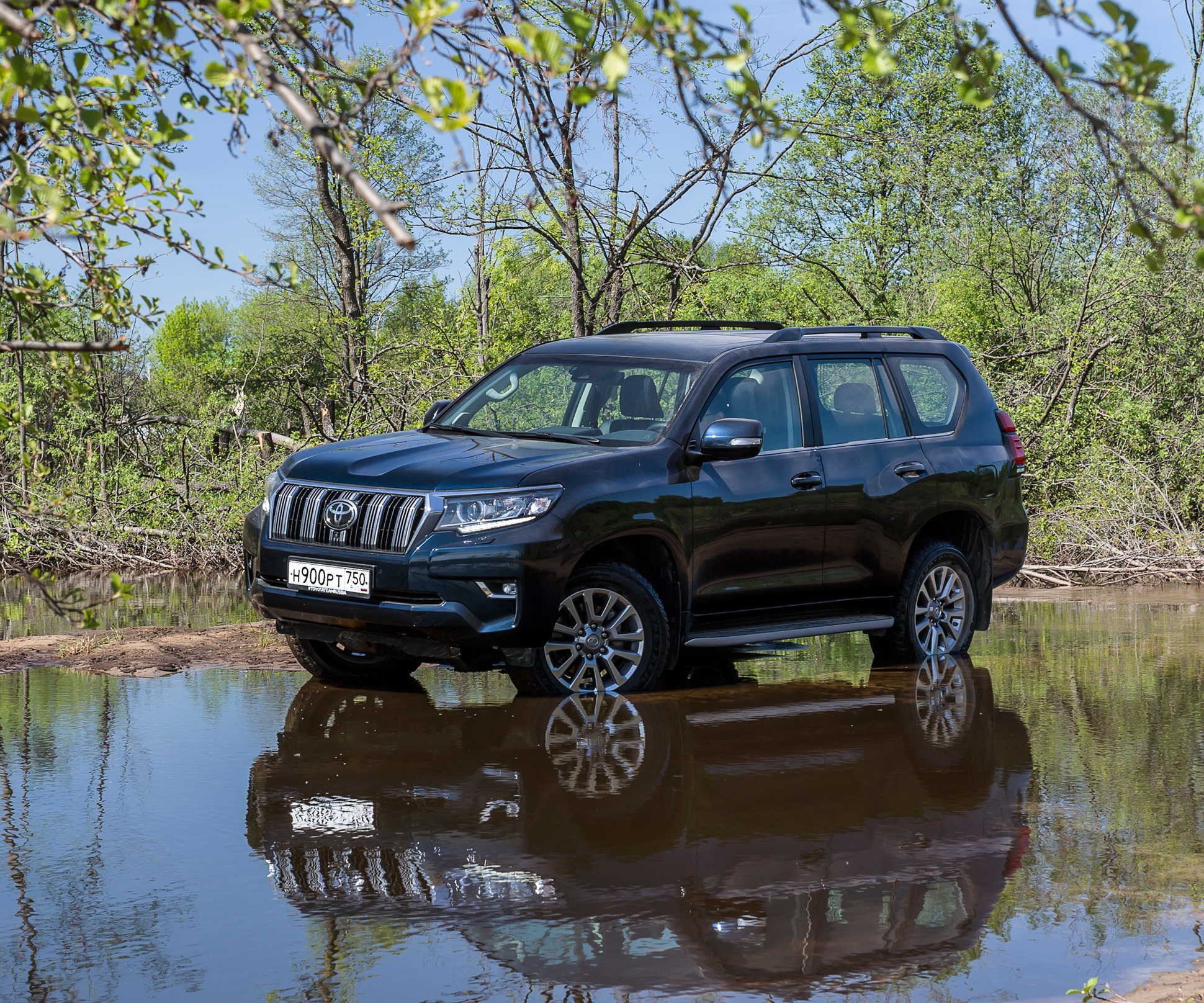 Длительный тест Toyota Land Cruiser Prado: стоимость владения, итоги и  конкуренты — Тест-драйв — Motor