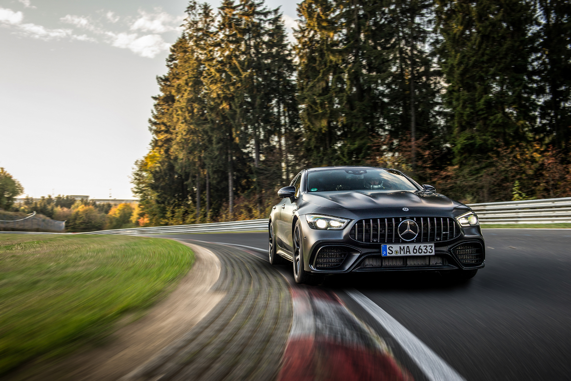 Mercedes-AMG GT 63 S стал быстрейшим четырехместным автомобилем  Нюрбургринга — Motor