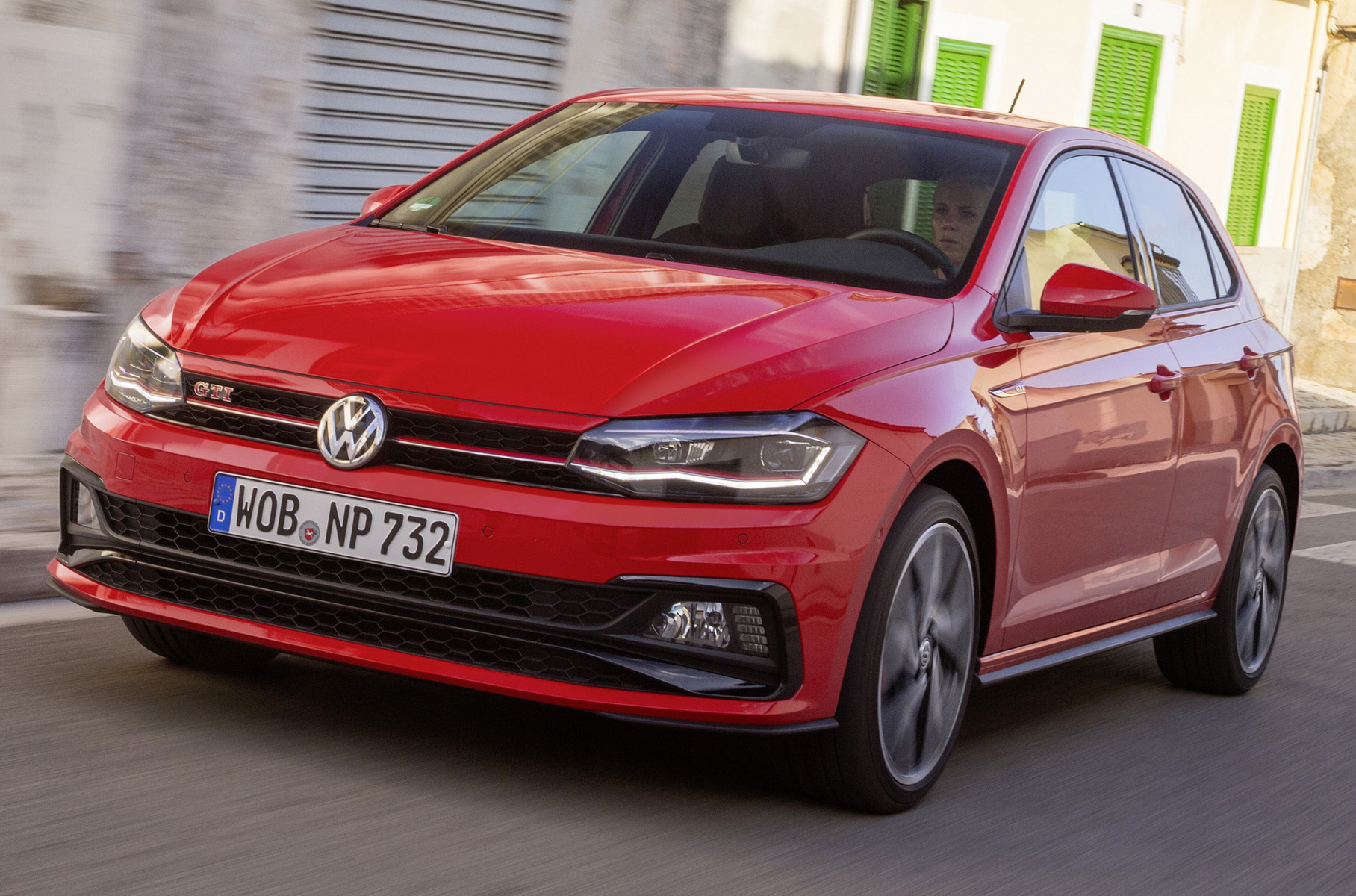 Volkswagen добавил седану Polo спортивную версию — Motor