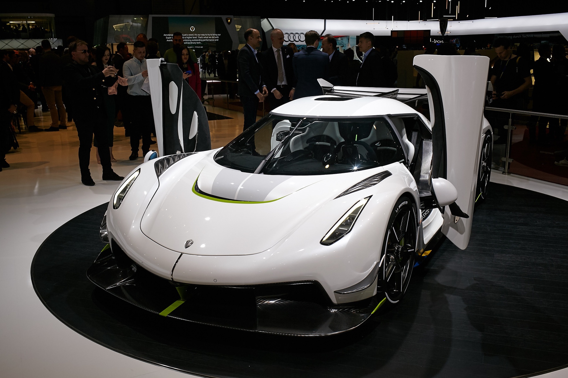 На какие ухищрения пойдёт Koenigsegg Jesko, чтобы превзойти своего  предшественника — Лаборатория — Motor