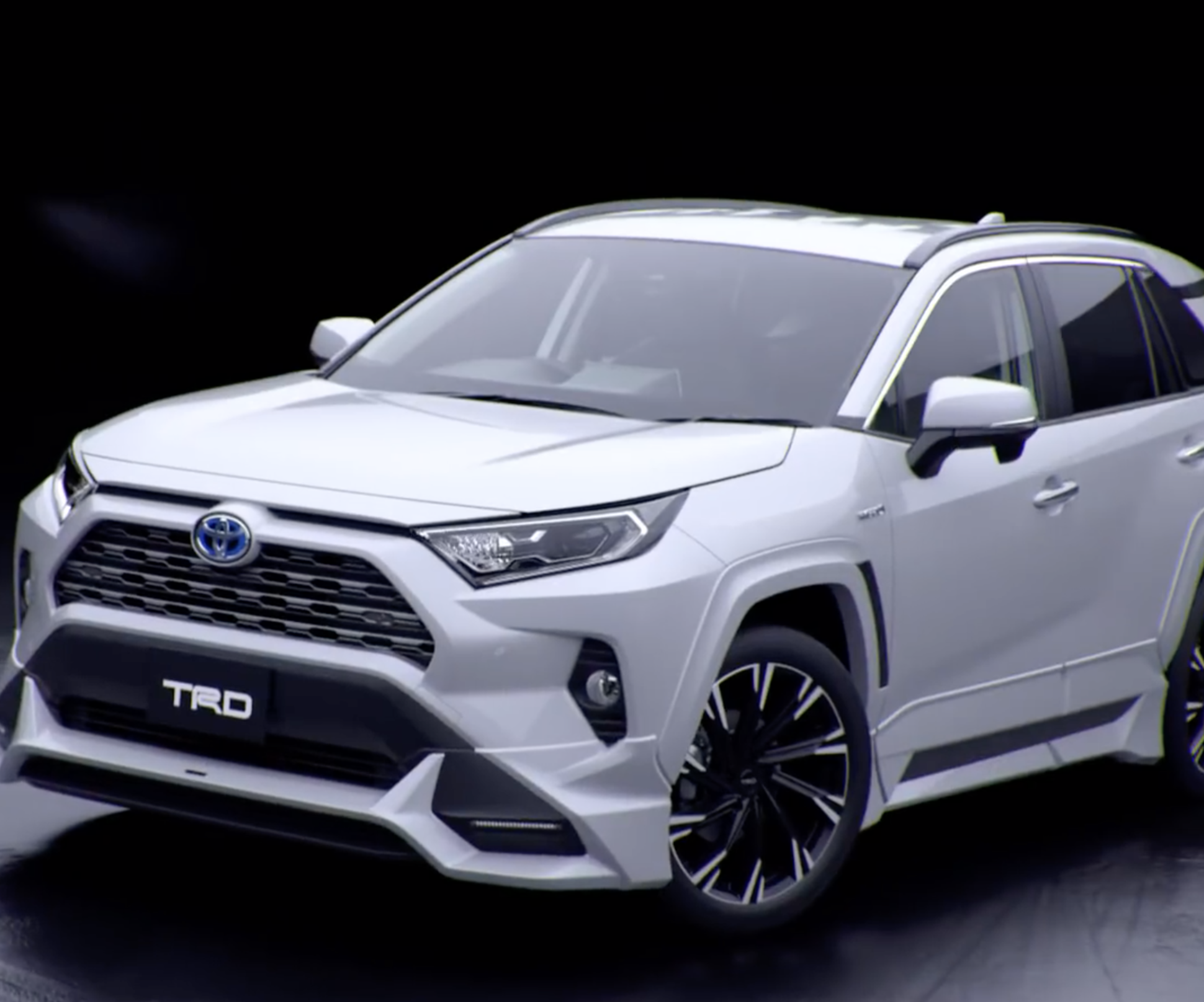 Toyota RAV4 получил «внедорожные» и «уличные» версии — Motor