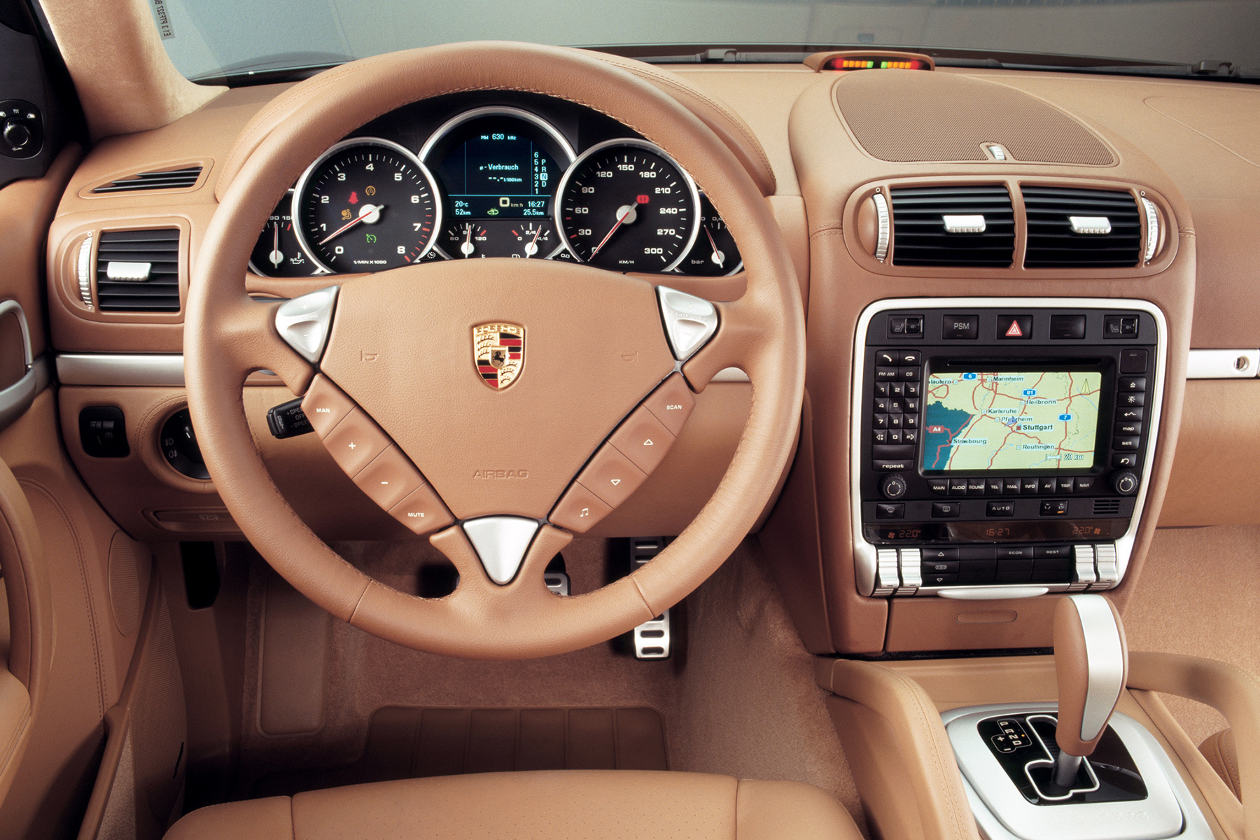 Porsche Cayenne 955 Interior