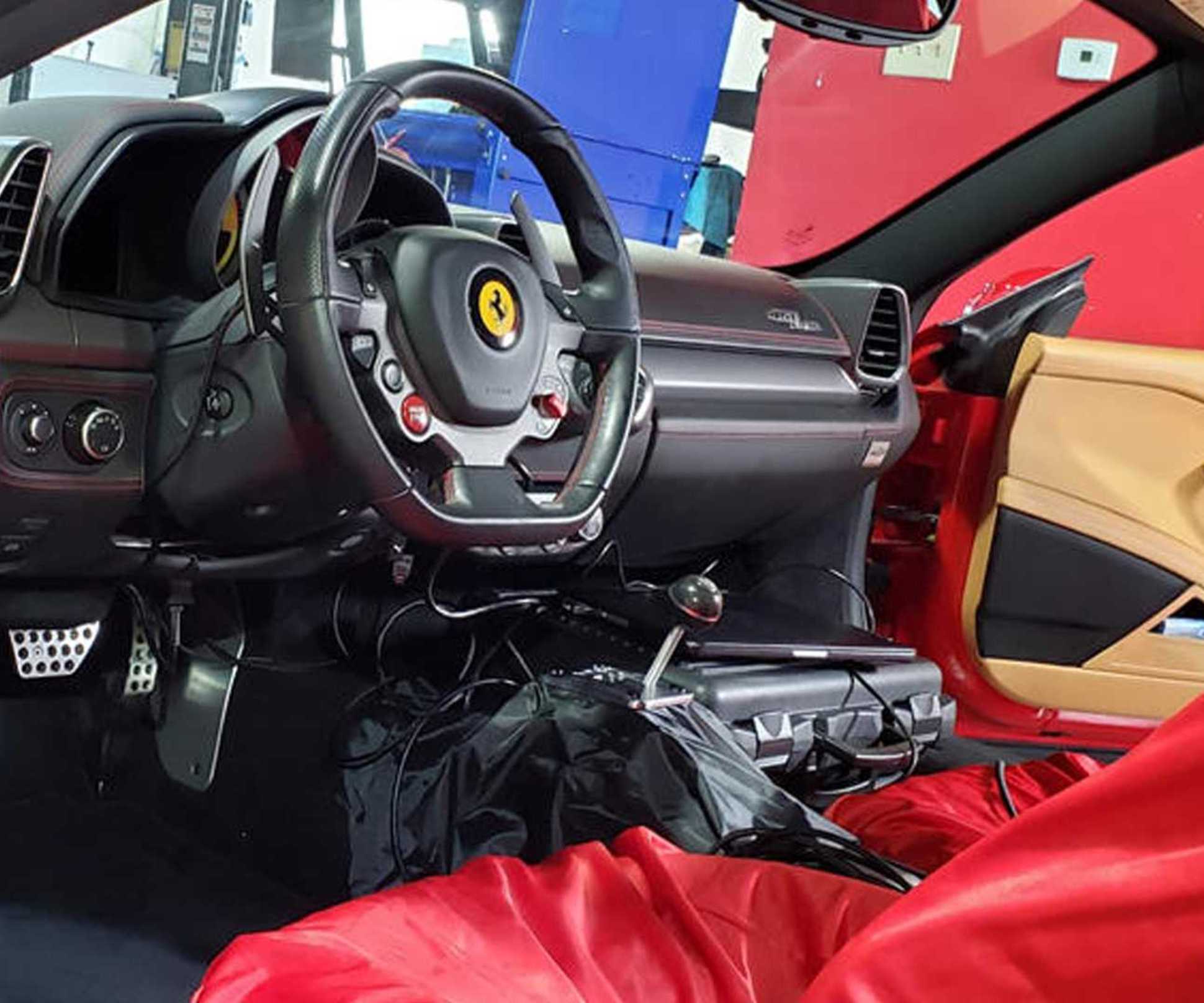 Ferrari 458 Italia получила механическую коробку — Motor