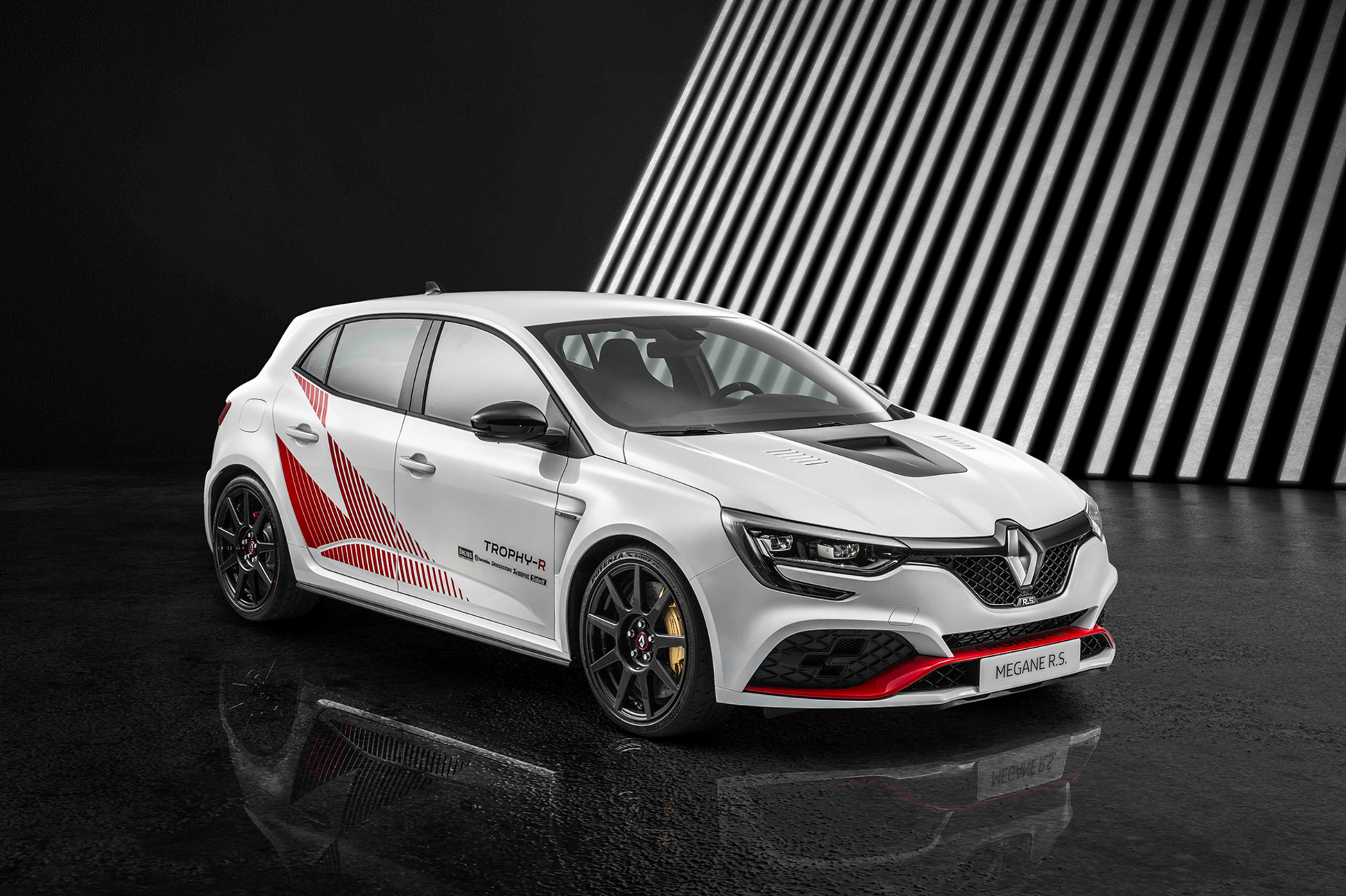 Раскрыта динамика рекордсмена Renault Megane RS Trophy-R — Motor