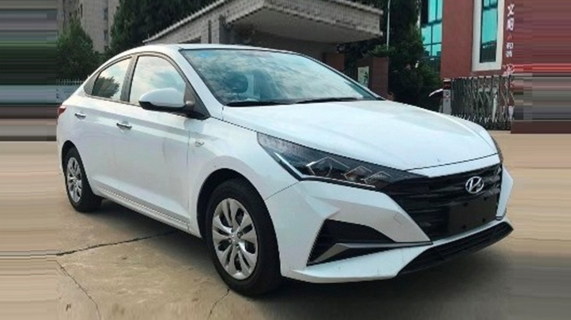 Раскрыта внешность обновленного Hyundai Solaris — Motor