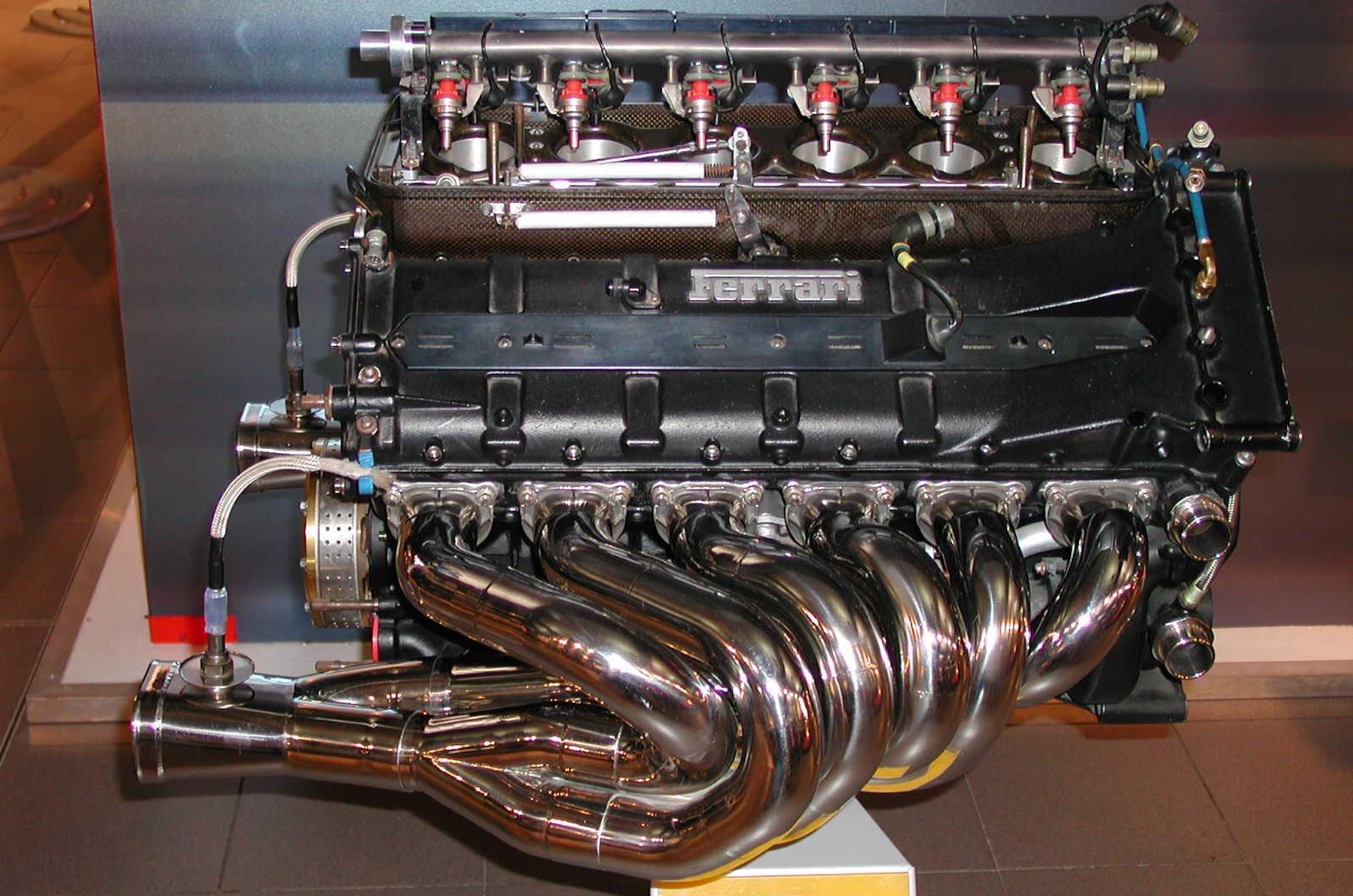 Двигатель ф е купить. Мотор Ferrari v12. Ferrari v12 engine. V12 f1. Ferrari v12 engine f1.