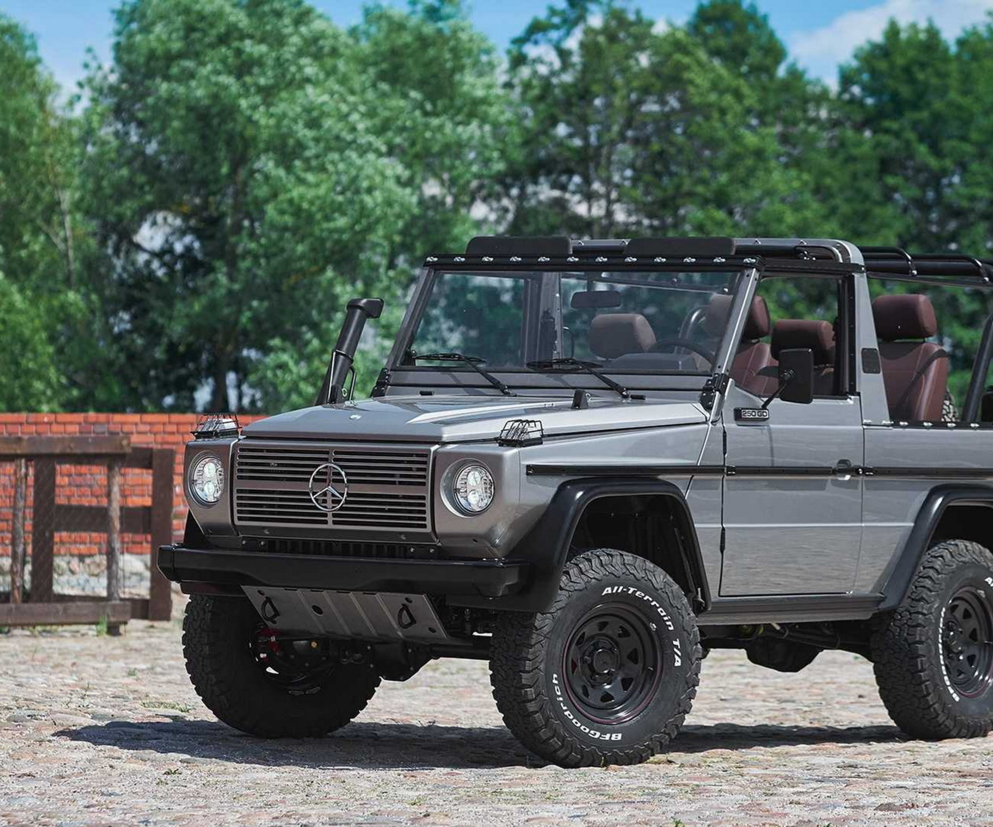 Посмотрите на идеальный 27-летний Mercedes-Benz G-Class — Motor