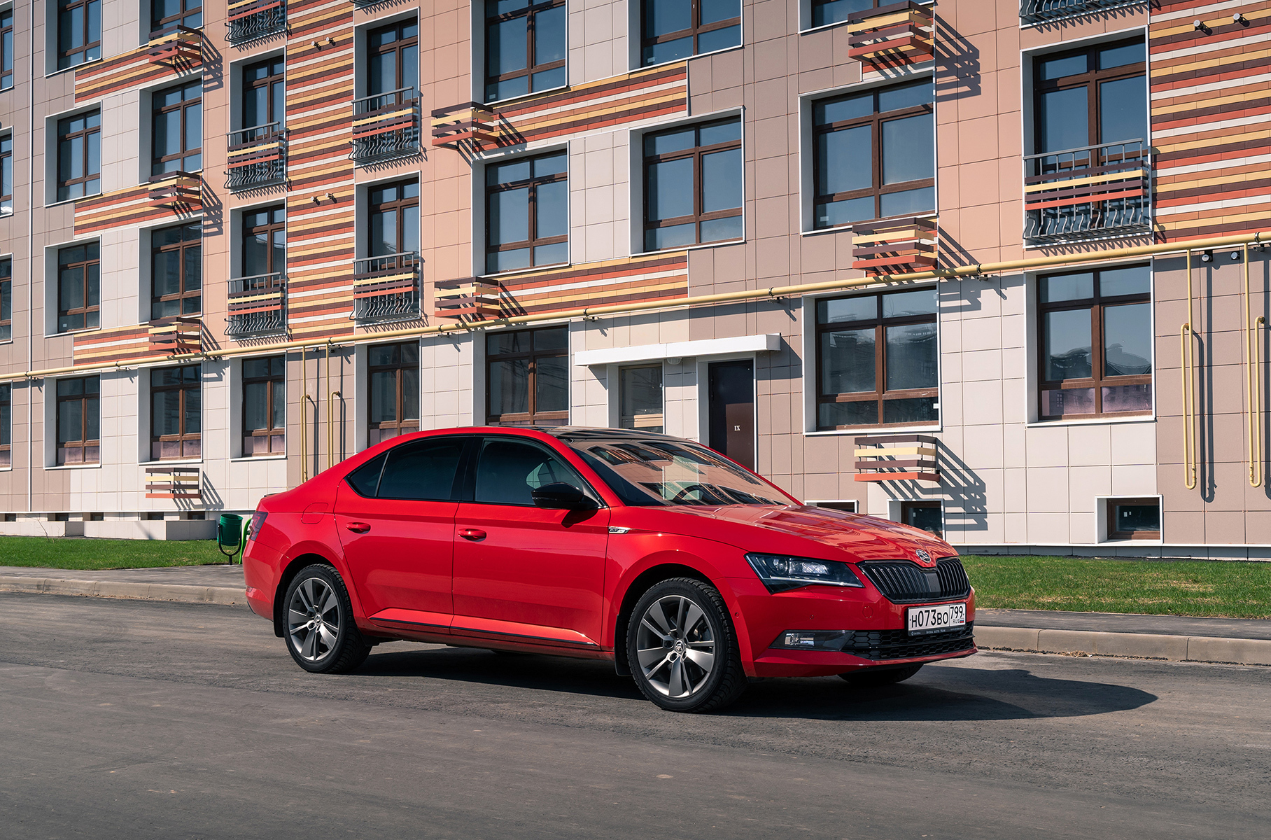 Чугунный мост: итоги длительного теста Skoda Superb SportLine — Тест-драйв  — Motor