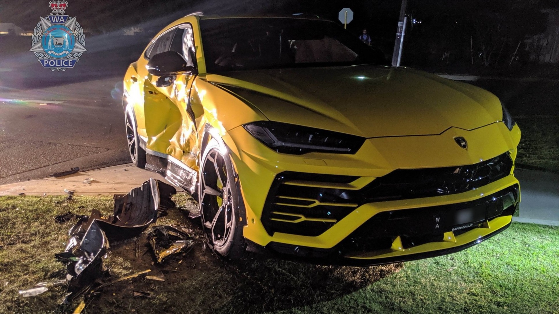  Lamborghini Urus     850   Autonews