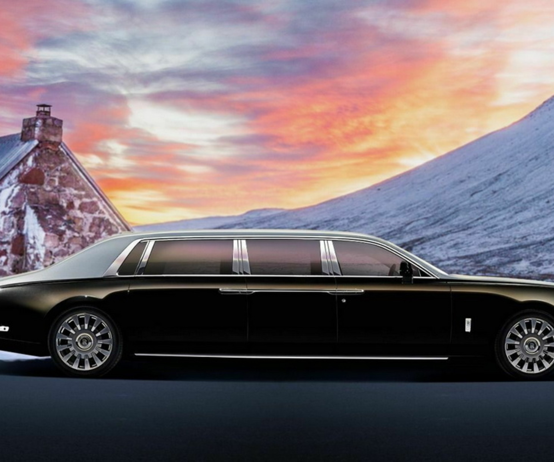 Из Rolls-Royce Phantom сделали семиметровый броневик — Motor