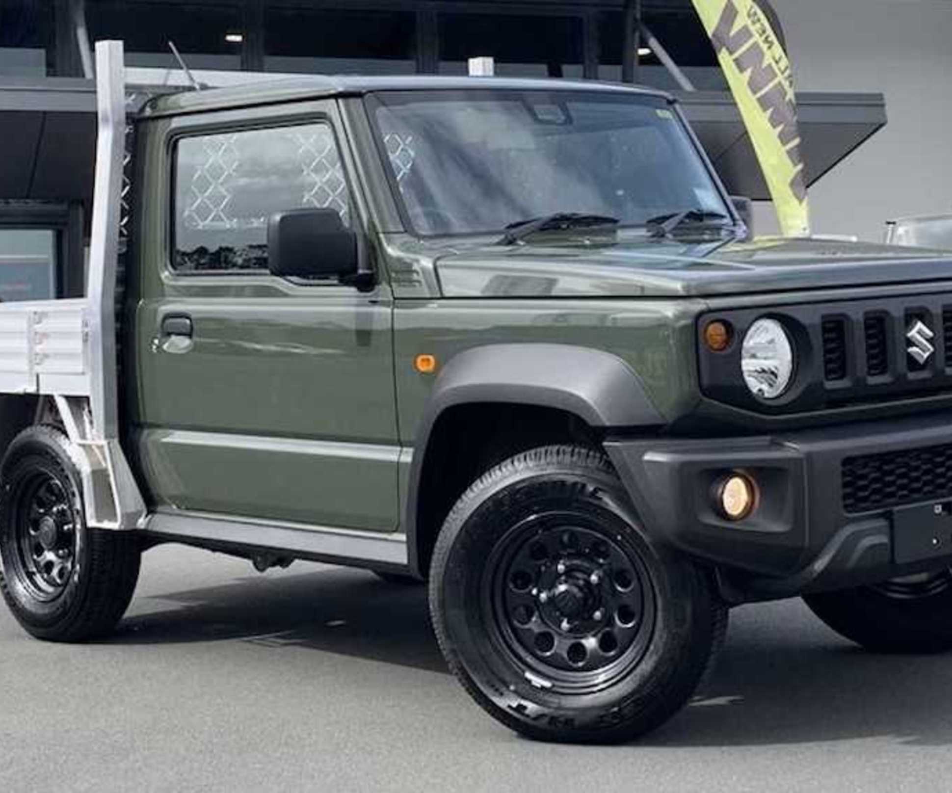 Внедорожник Suzuki Jimny превратили в грузовой пикап — Motor