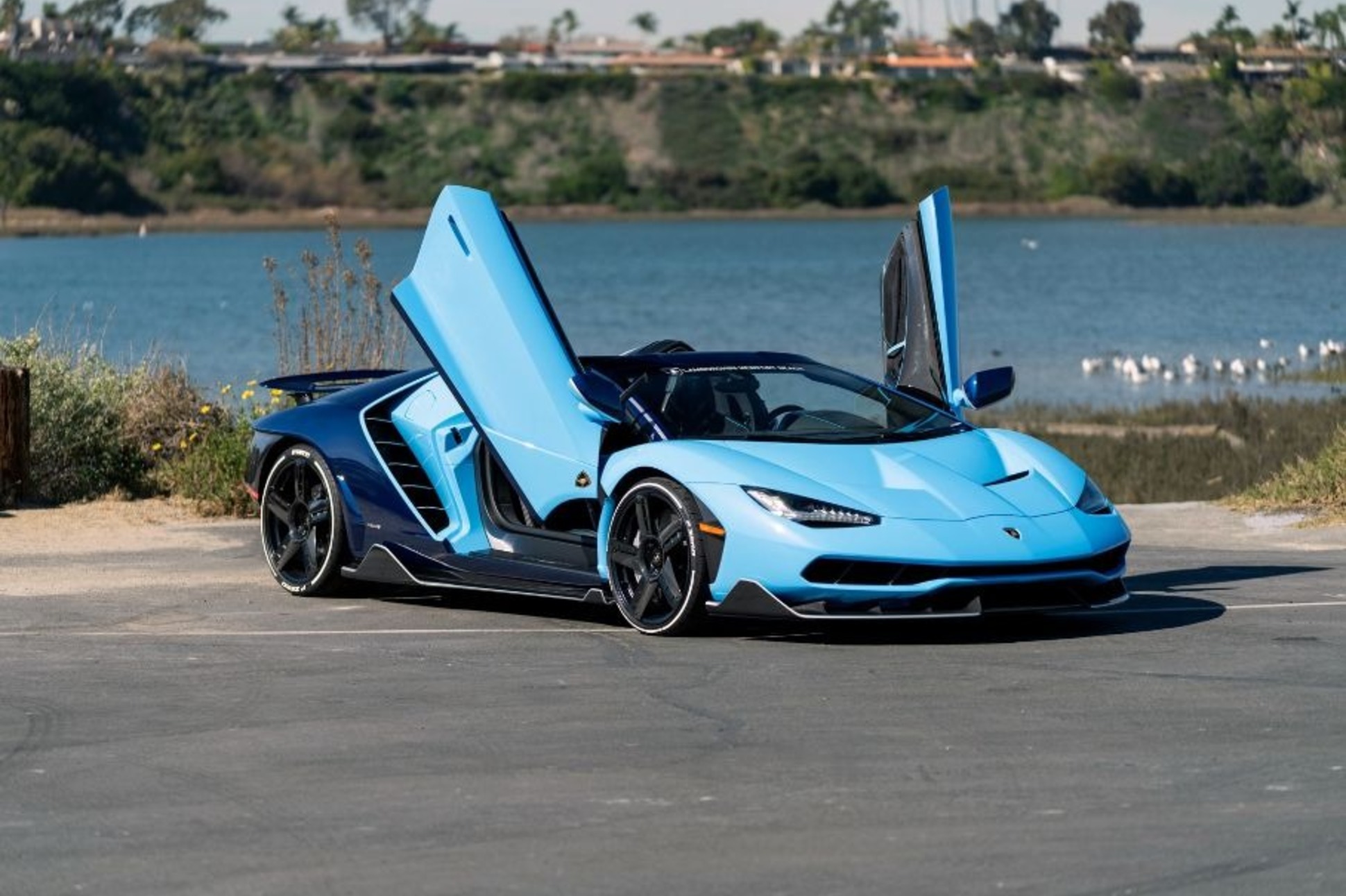 В России продают Lamborghini Centenario за 293 миллиона рублей — Motor