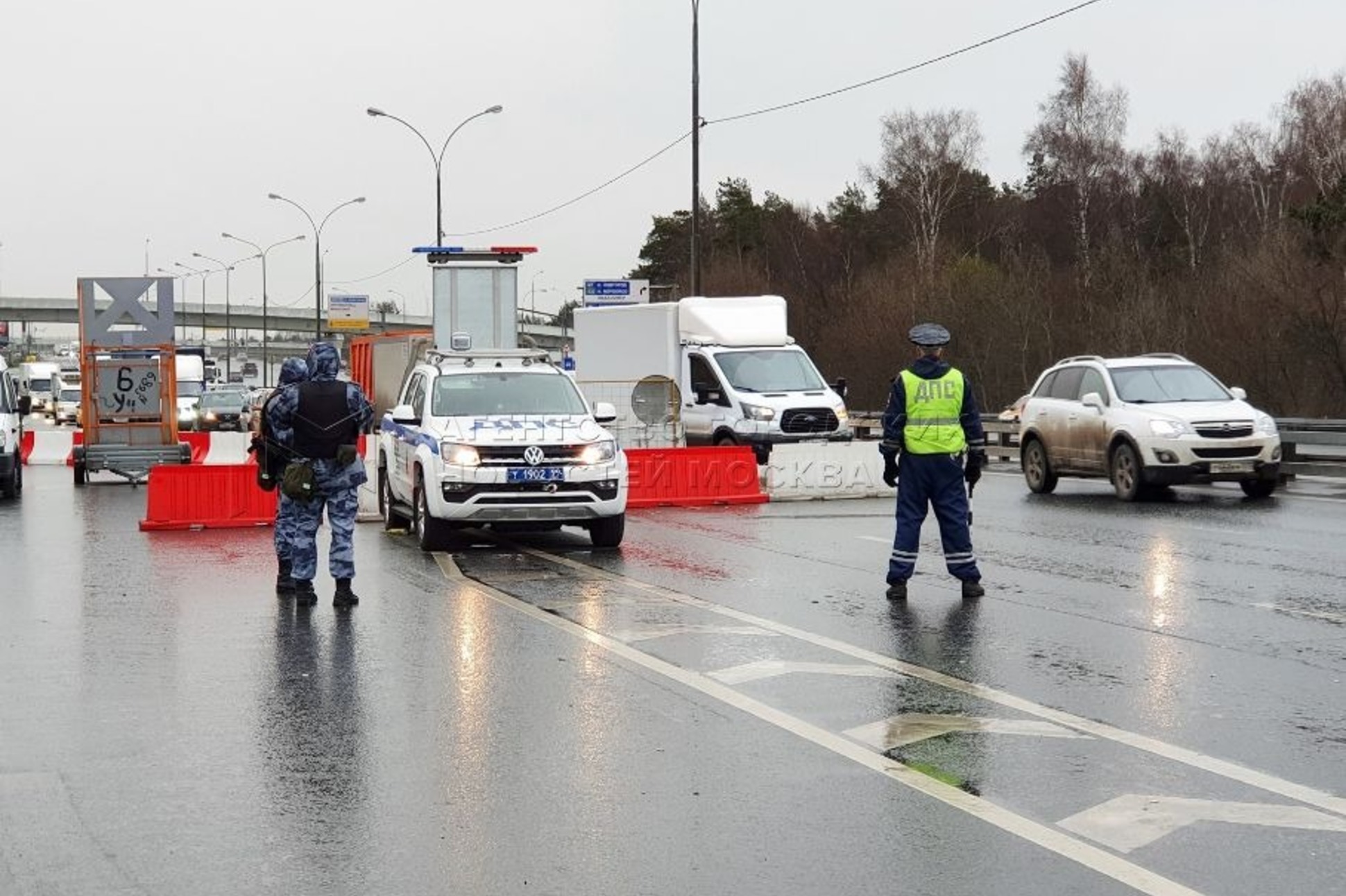 В Москве и Подмосковье начал действовать пропускной режим — Motor