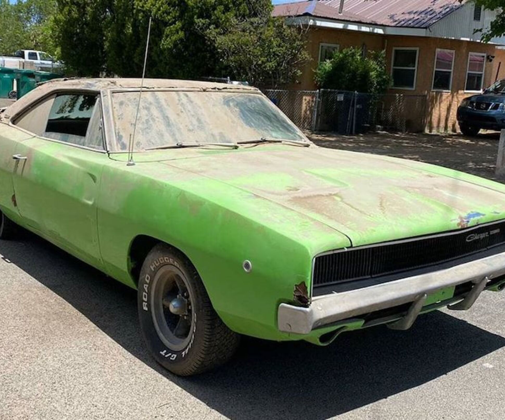 В гараже нашли уникальный 52-летний Dodge Charger с редким двигателем —  Motor