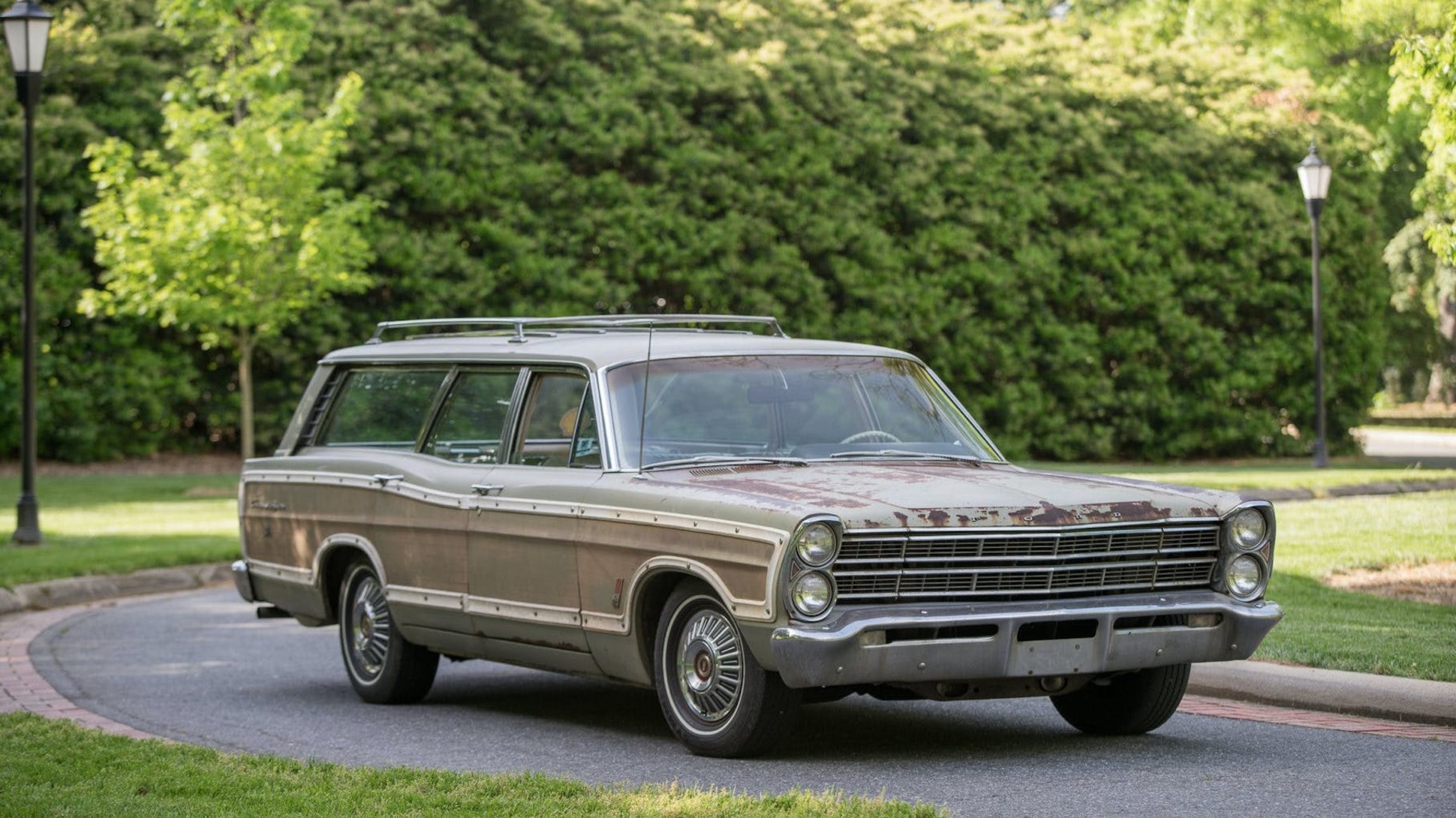 country squire ford station wagon