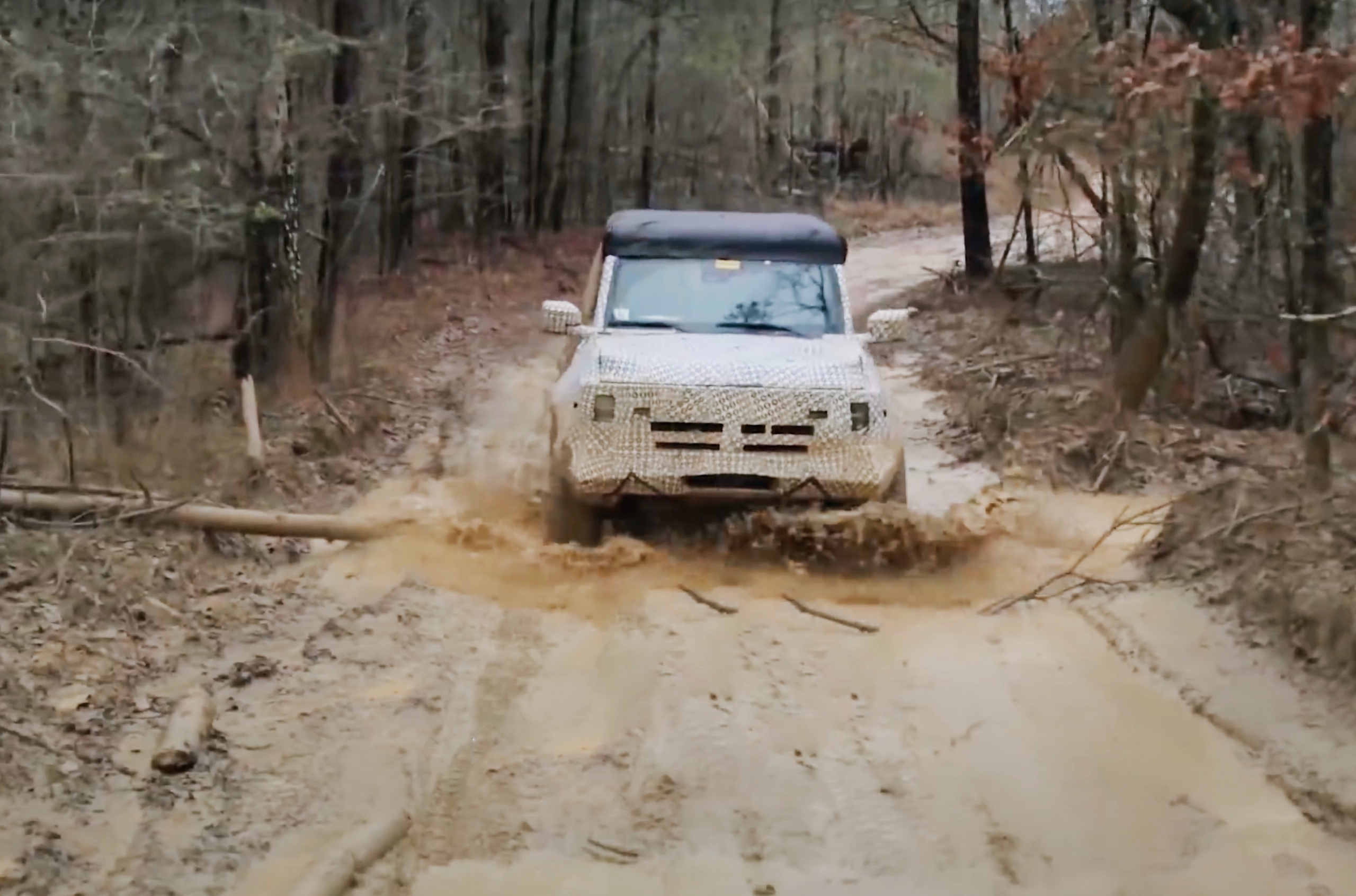 Видео: новый Ford Bronco выпустили на бездорожье — Motor