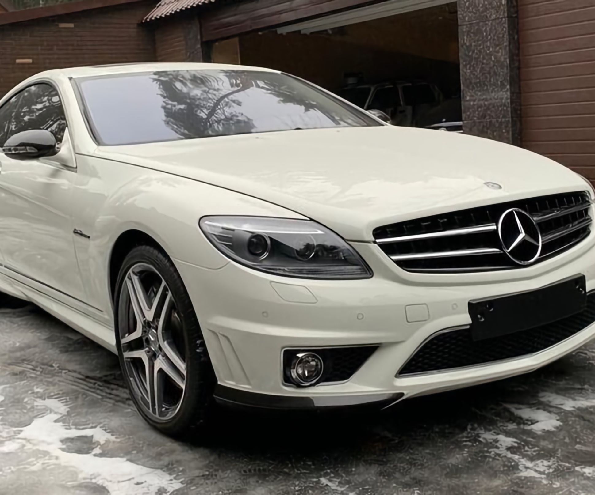 12-летний Mercedes-Benz CL 63 AMG почти без пробега выставили на продажу в  России — Motor