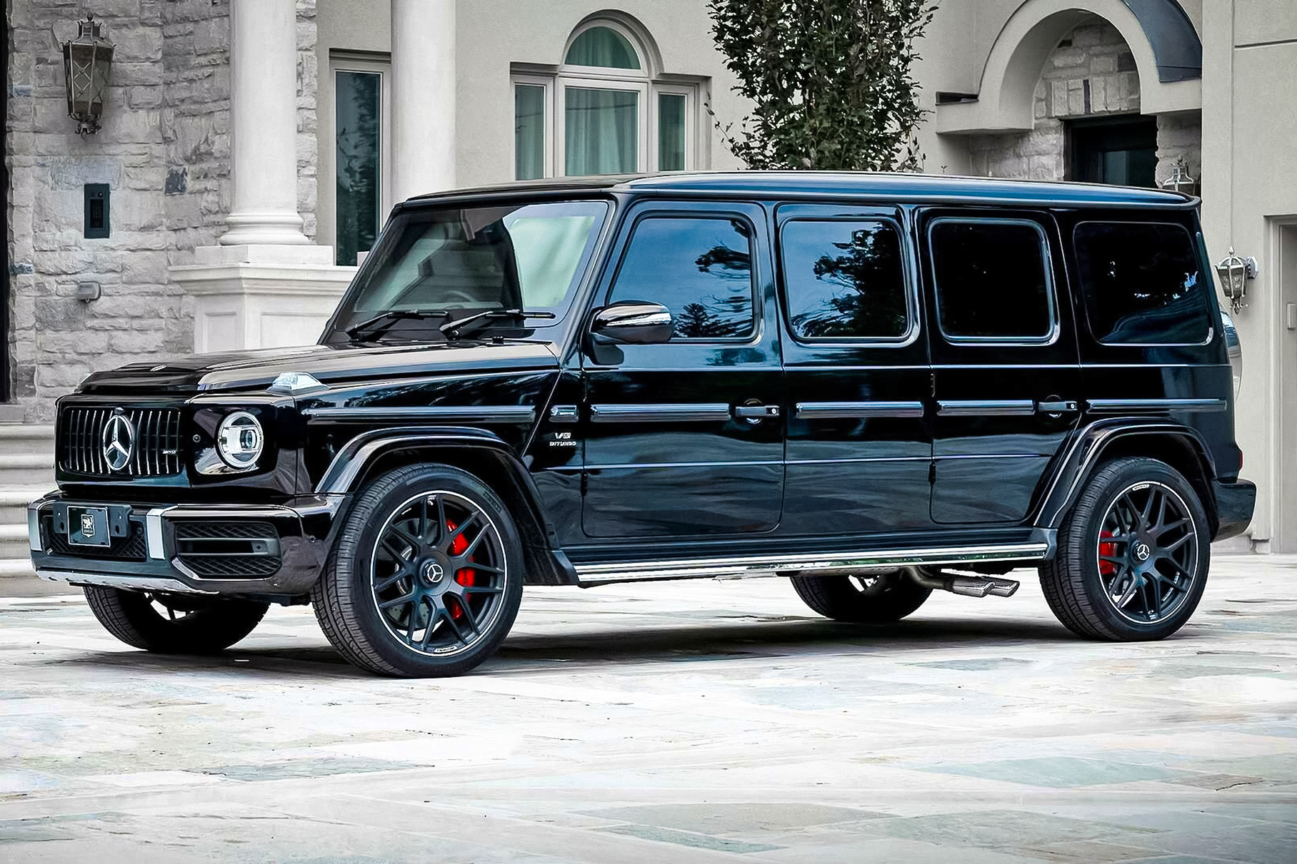 Из Mercedes-AMG G 63 сделали шестиметровый бронированный лимузин — Motor