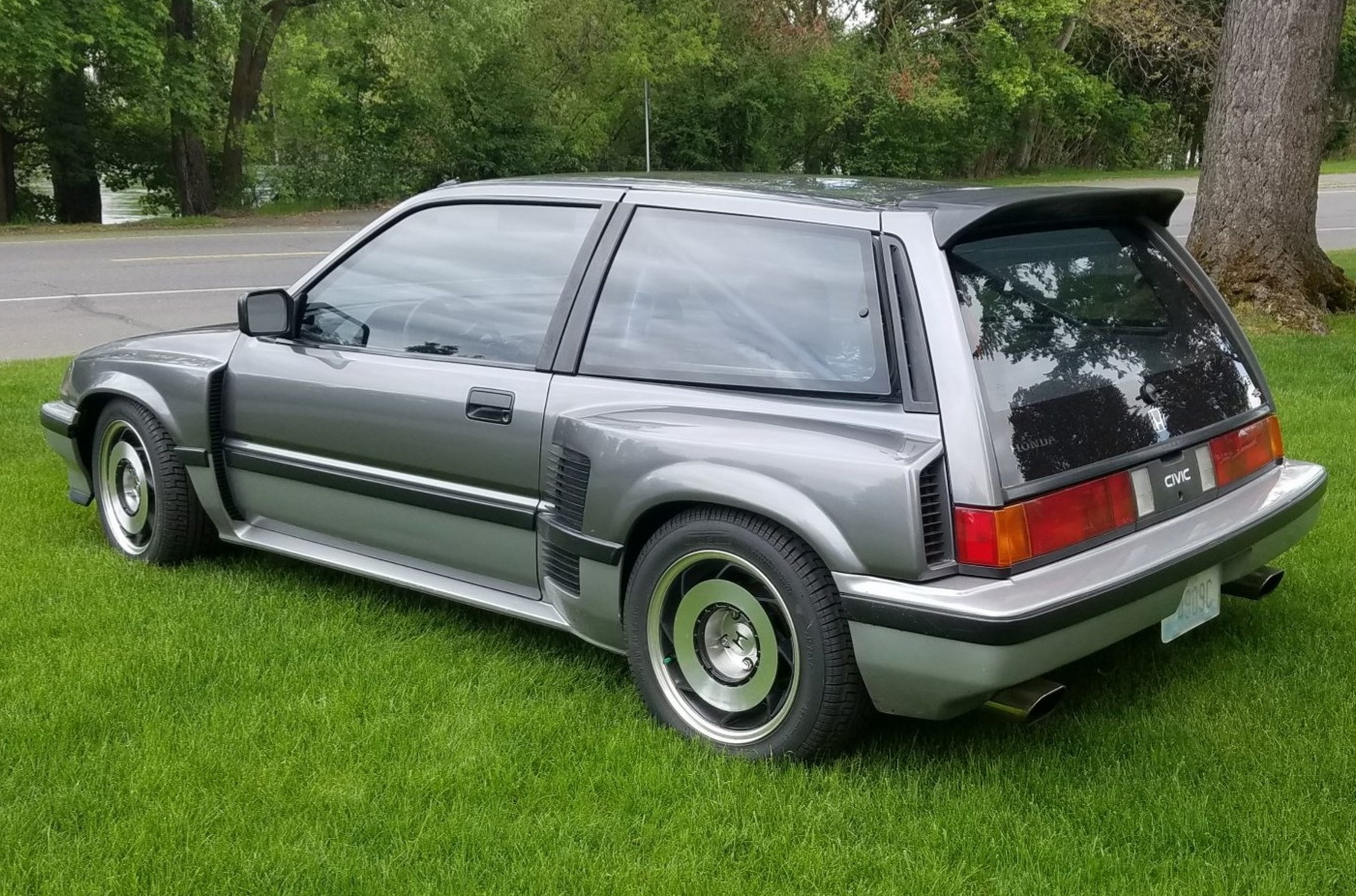 Хонда на заднем приводе. Civic 1984. Хонда Цивик 1984. Honda задний привод. Заднеприводный Honda Civic.