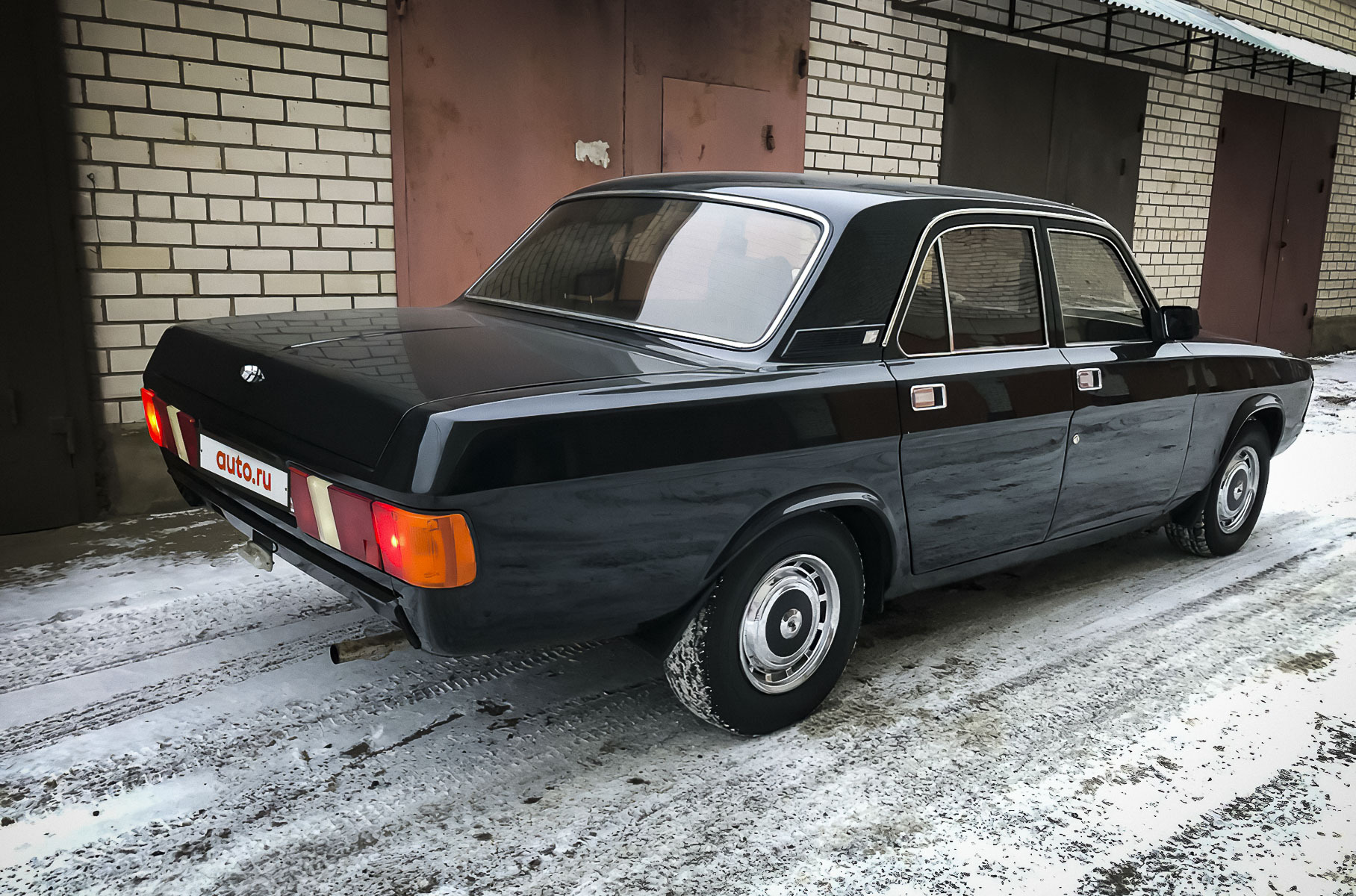 В Москве продают редкую Волгу с V8, прозванную «догонялкой КГБ»